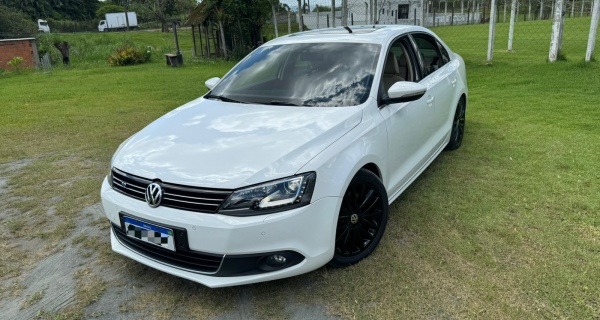 Jetta TSI Completo